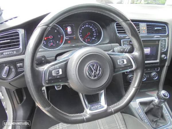 VW Golf 2.0 TDI GTD - 13