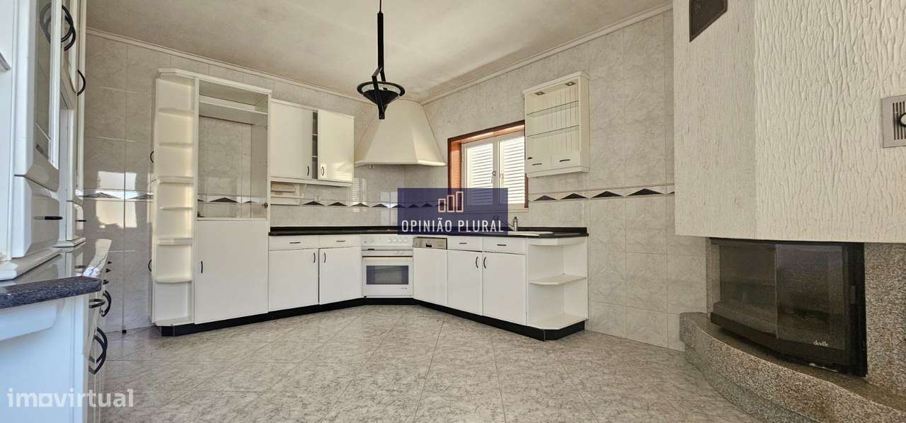 Moradia Exclusiva T4 com Piscina | Conforto e Elegância em Sanfins ...-11