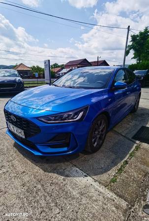 Ford Focus 1.0 EcoBoost MHEV ST-Line X - 3