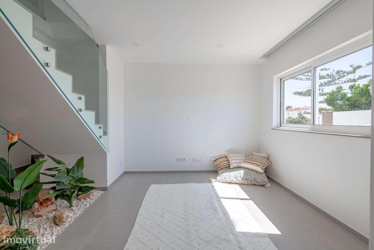 Moradia em banda com 6 quartos para venda em Lagos - Grande imagem: 3/30