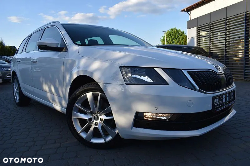 Skoda Octavia 2.0 TDI DSG Style - 36