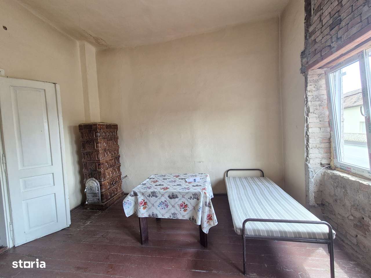 Casa de vanzare in Aiud - Imagine principală: 4/6