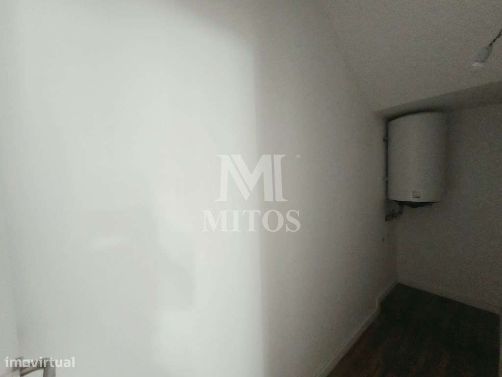 Apartamento T1+1 para venda no centro da cidade-8