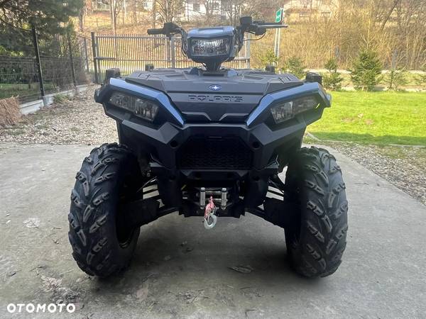 Polaris Sportsman - 1