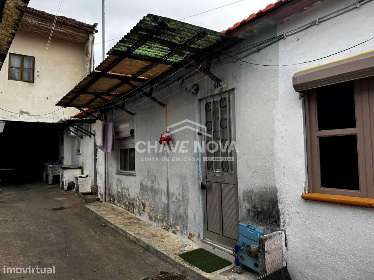 Moradia com 9 Casas de Ilha c/ Terreno em Campanhã - Grande imagem: 5/20