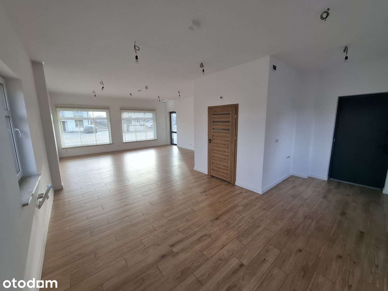 Lokal handlowo/usługowy 60m do wynajęcia Luzino - Pełny obrazek: 3/6