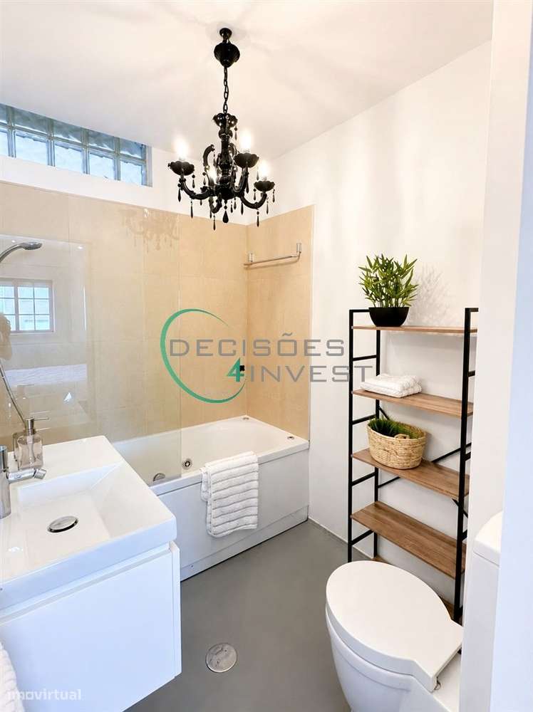 Apartamento T2 com Terraço, Garagem e Arrumos – Forca, Aveiro-13