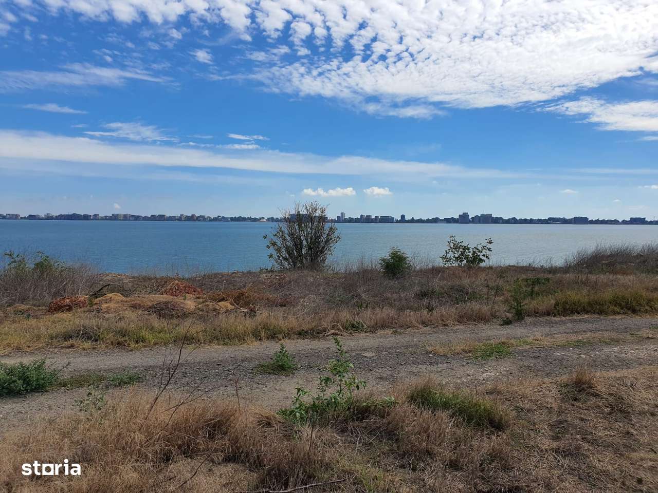 Teren de vanzare Palazu Mare primul rand la lacul Siutghiol-0