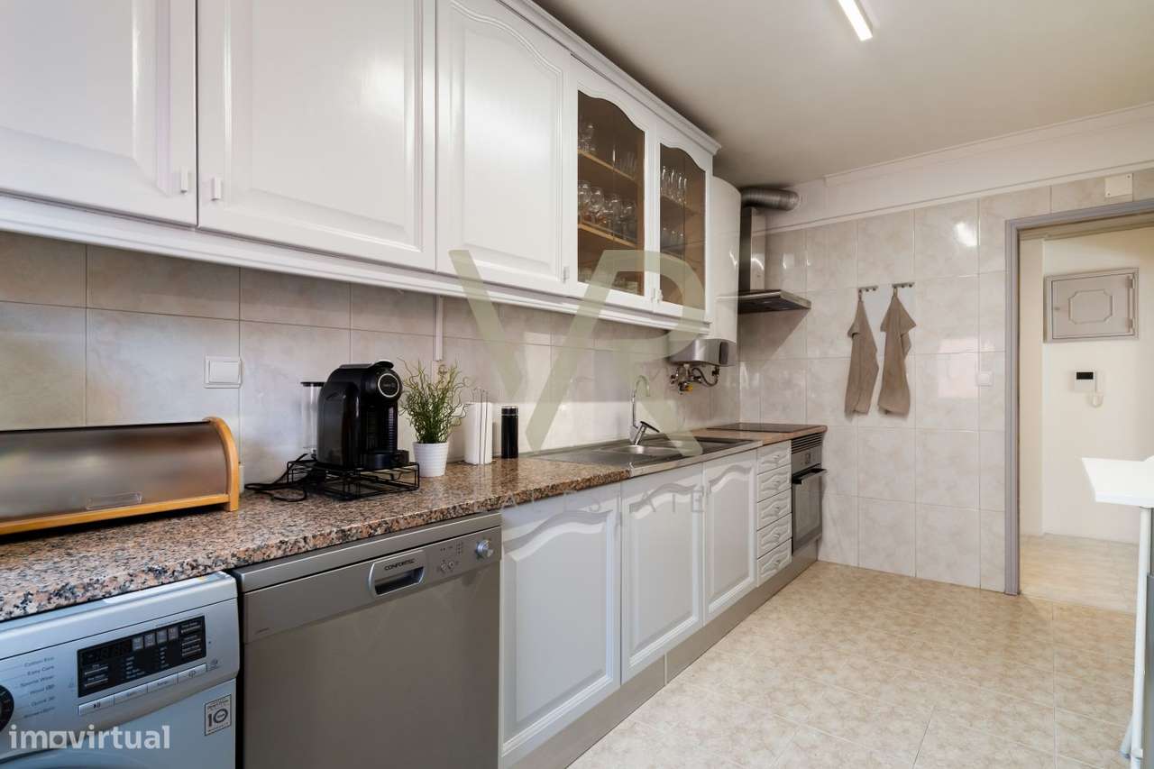 Apartamento T3 à venda em São Marcos – Conforto, luminosidade e lo-3