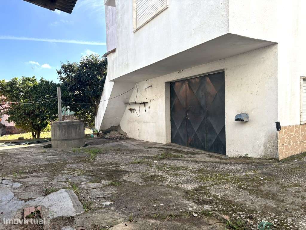 MORADIA PARA RECONSTRUÇÃO - GRANDE POTENCIAL DE VALORIZAÇÃO

Rua ...-10