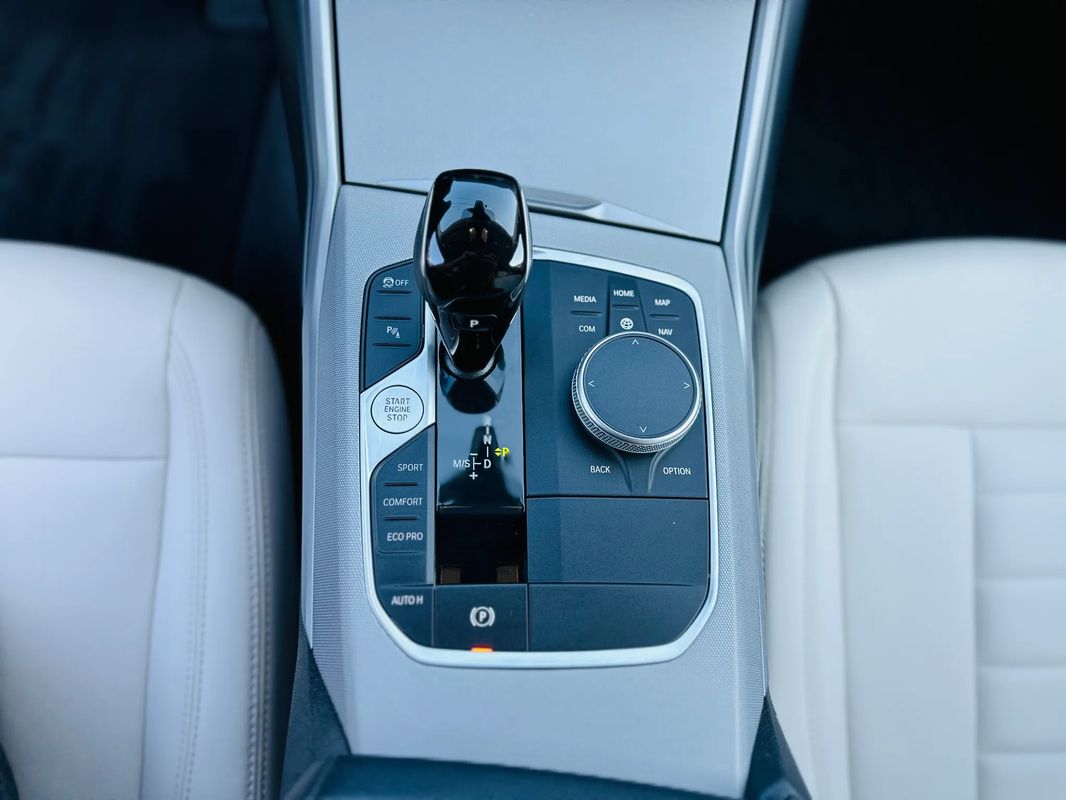 BMW Seria 3 320d xDrive AT MHEV - 11