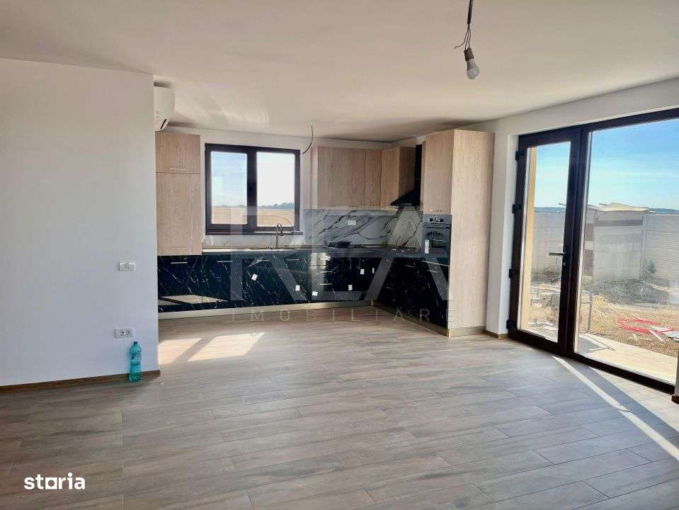 Vila superba  P+1  constructie 2025 Dascalu - Imagine principală: 5/17