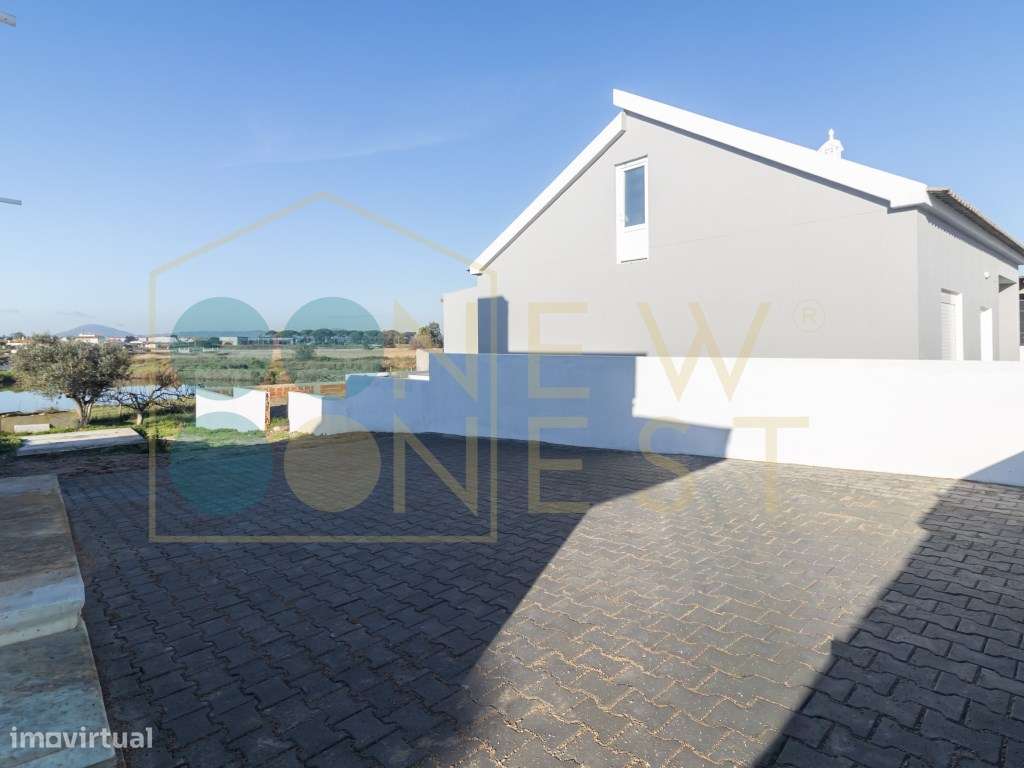 Moradia T3 Remodelada na Gâmbia com sótão e terraço junto ao Estuár...-36