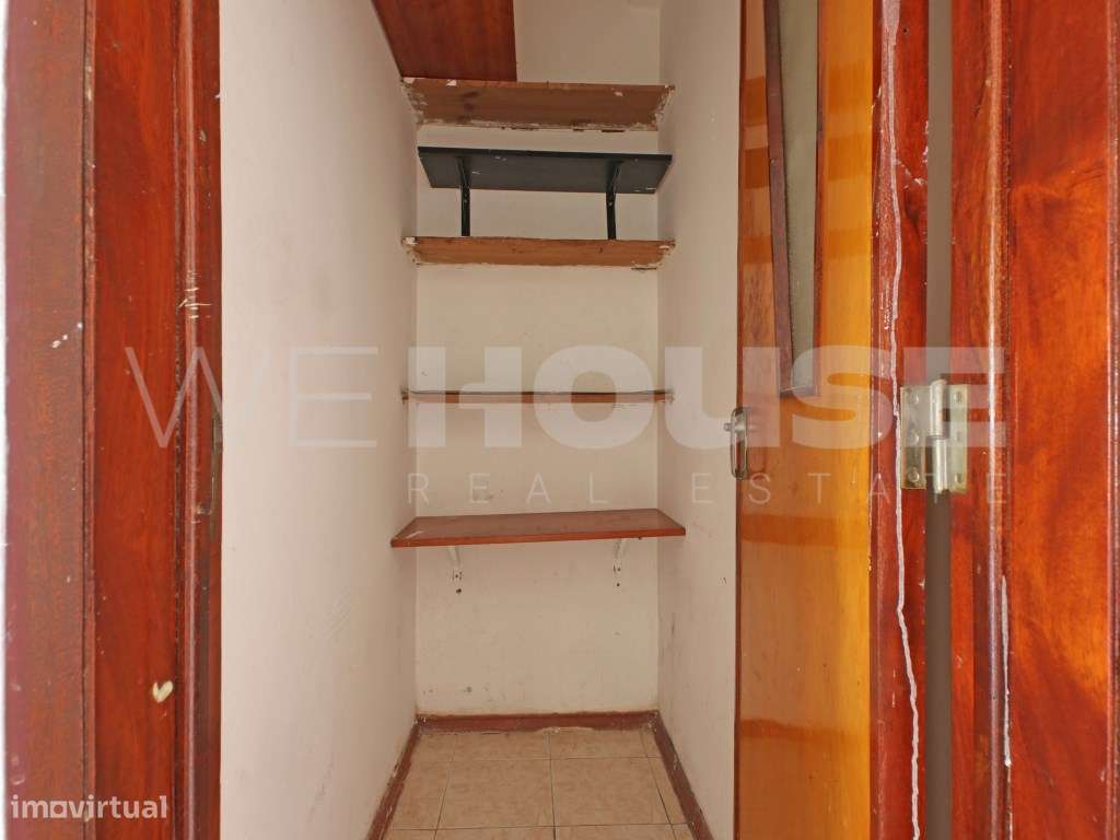 T2 com 80 m² no Alto do Seixalinho - Junto à Santinha-17
