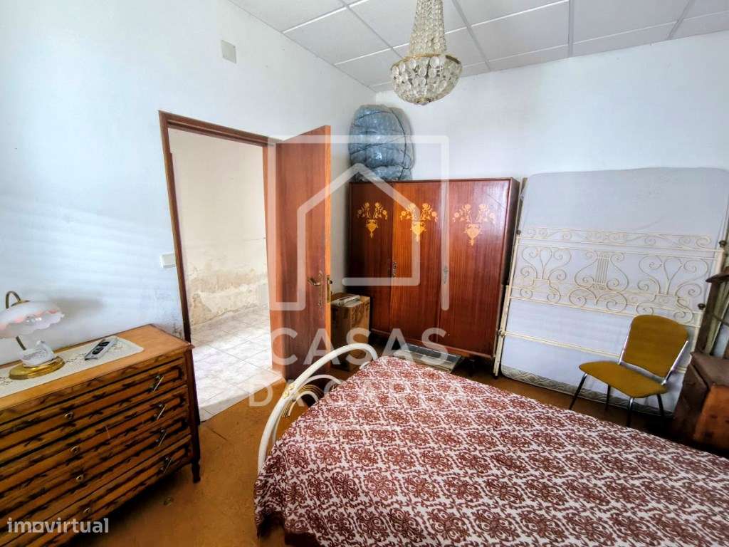 Moradia T2 com quintal em Faro do Alentejo-3