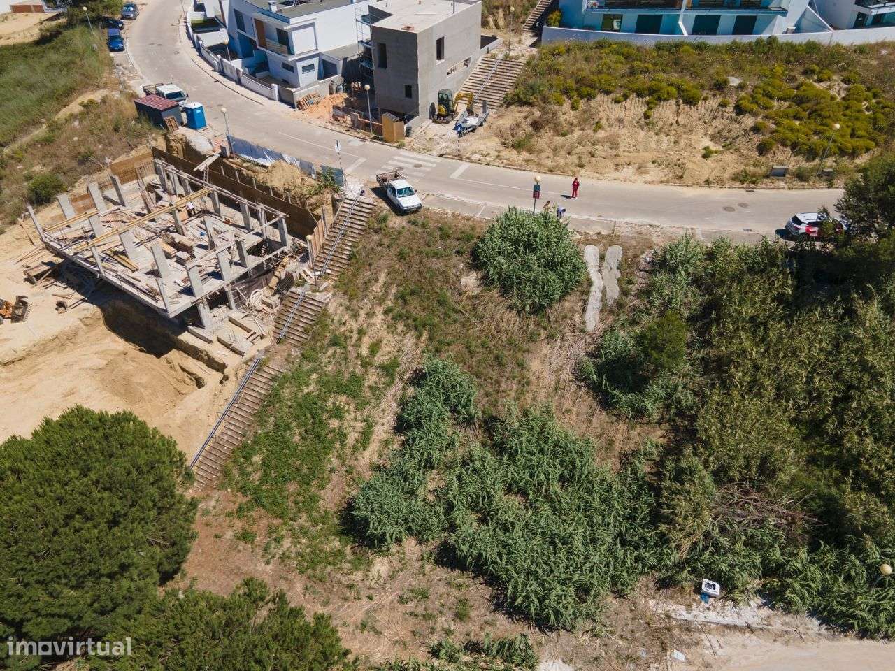 Terreno para Construção, Funchalinho, Licenças Pagas - Grande imagem: 5/16