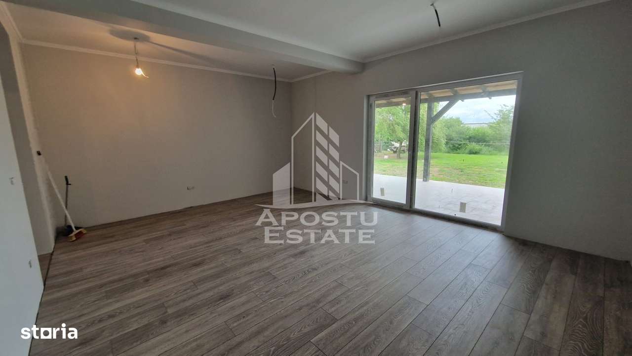 Duplex la doar 8 minute de Timisoara - Imagine principală: 5/18