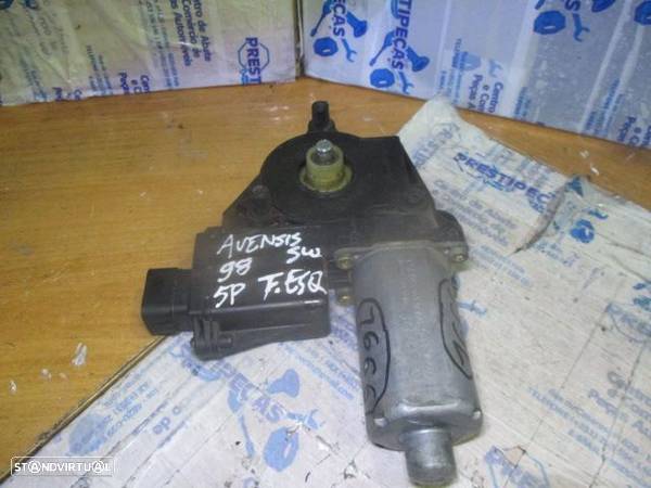 Motor Elevador Vidro 0130821753 TOYOTA AVENSIS 1998 FE - 4