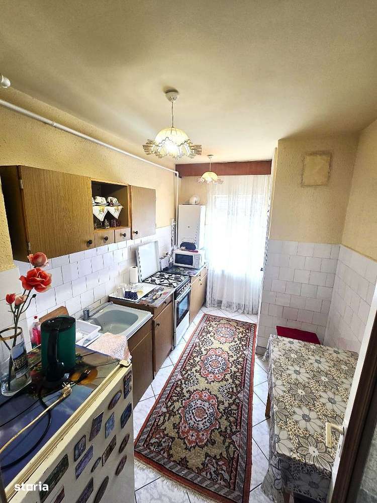 Video | Aprtament 3 camere decomandate | Micro 17 | Strada Brasovulu - Imagine principală: 3/18