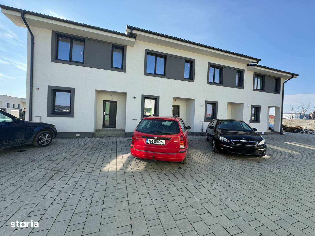 Casa Insiruita Mosnita Noua, toate utilitatile langa Lidl 1 - Imagine principală: 1/14