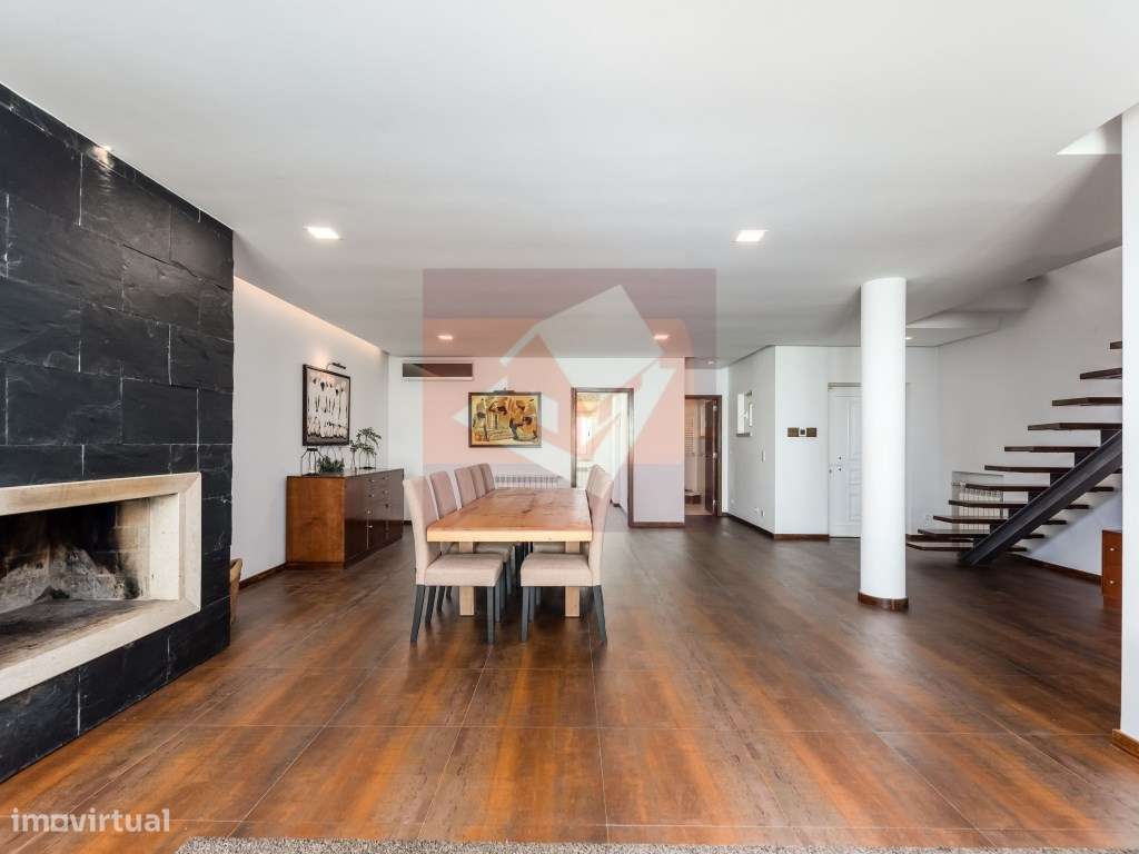 Moradia V5 com piscina em Caneças-11