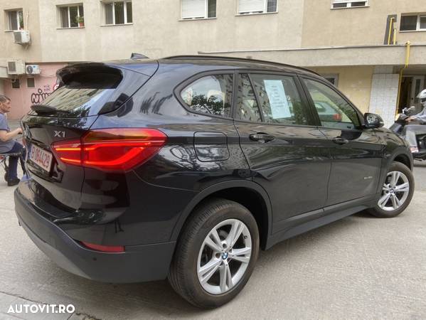 BMW X1 sDrive18d Aut. - 5