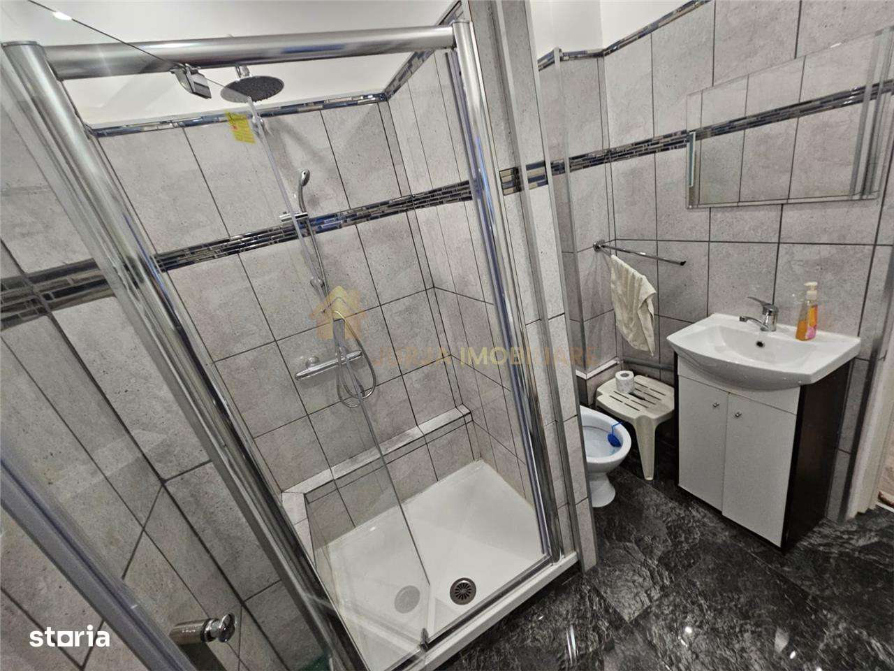 CASA  3 CAMERE 70 MP   TEREN  1675 MP GRIGORESCU-12