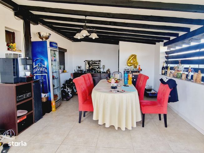Casa deosebita de vanzare, Santandrei zona MegaImage-14