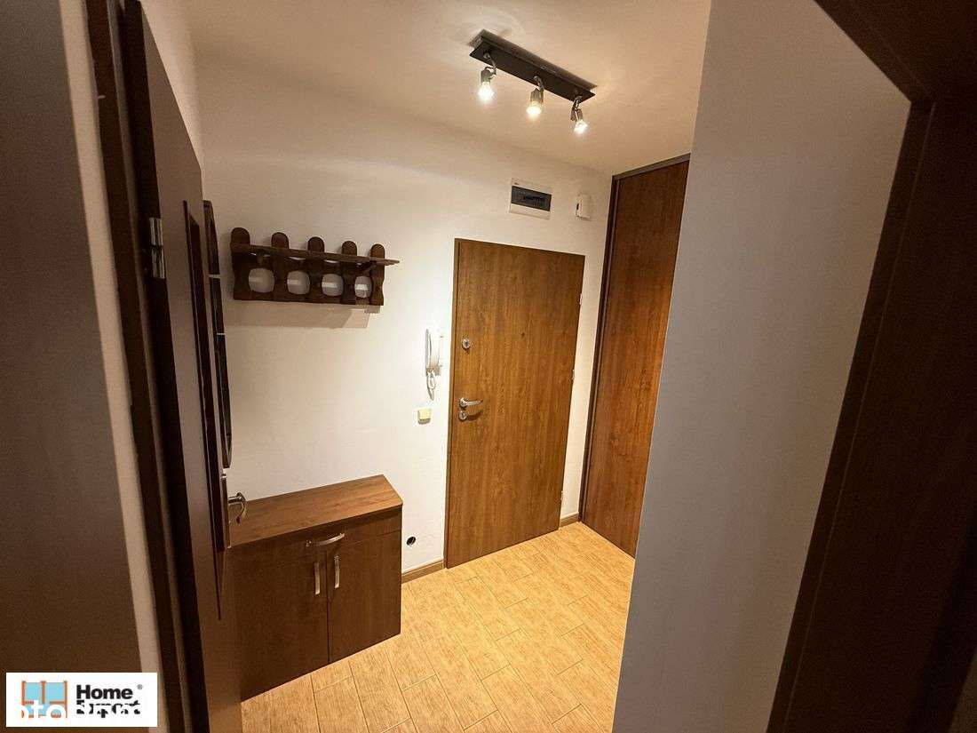 Okolice Miłostowskiej BALKON/WINDA-7