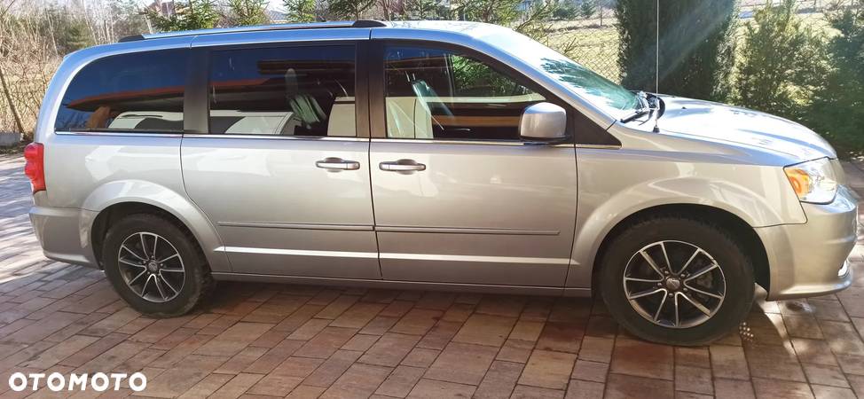 Dodge Grand Caravan 3.6 Express - 1