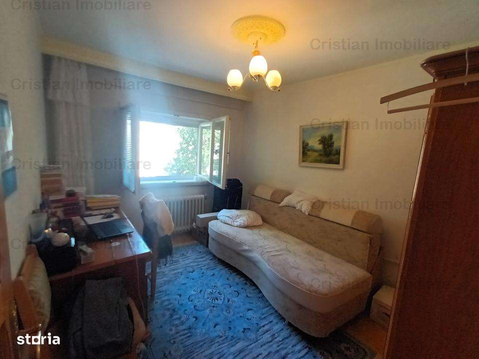 3 camere SPATIOS, ZONA LINISTITA, BARIERA - Imagine principală: 5/7