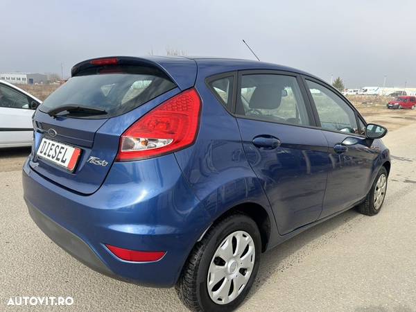 Ford Fiesta 1.4 TDCi Ambiente - 17