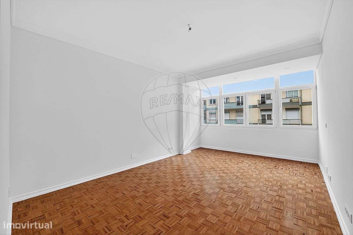 Apartamento T3 para arrendamento - Grande imagem: 2/29