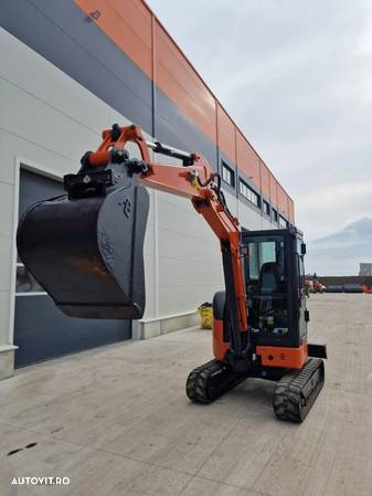 Hitachi ZX26U-6, 2020, 1921h, 28990EUR+Tva - 2