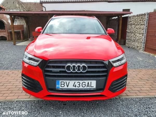 Audi Q3 2.0 TFSI Quattro Stronic Sport - 1