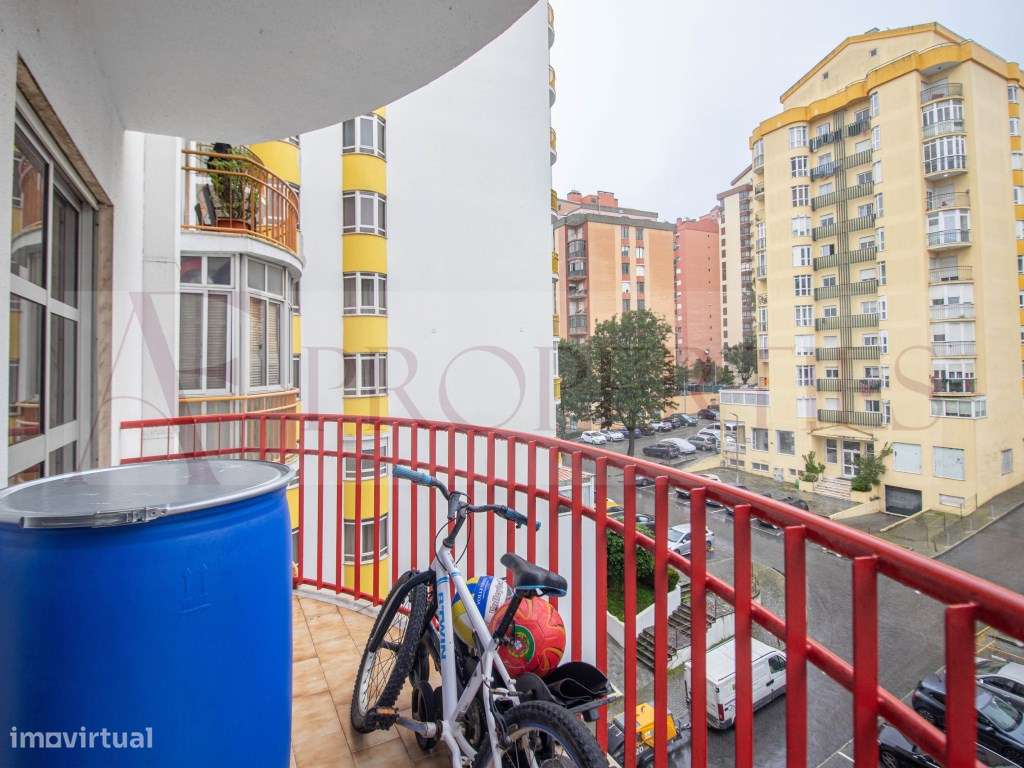 Apartamento T2 com elevador (5 min a pé da estação de comboios)-9