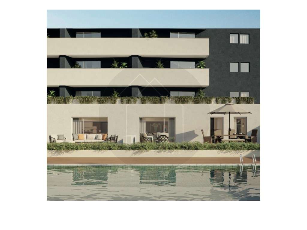 Apartamento T3 com Varanda de 28,9m² , no Porto-7