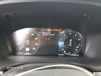 Volvo S60 T5 Momentum Pro - 10