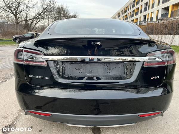 Tesla Model S Performance - 6