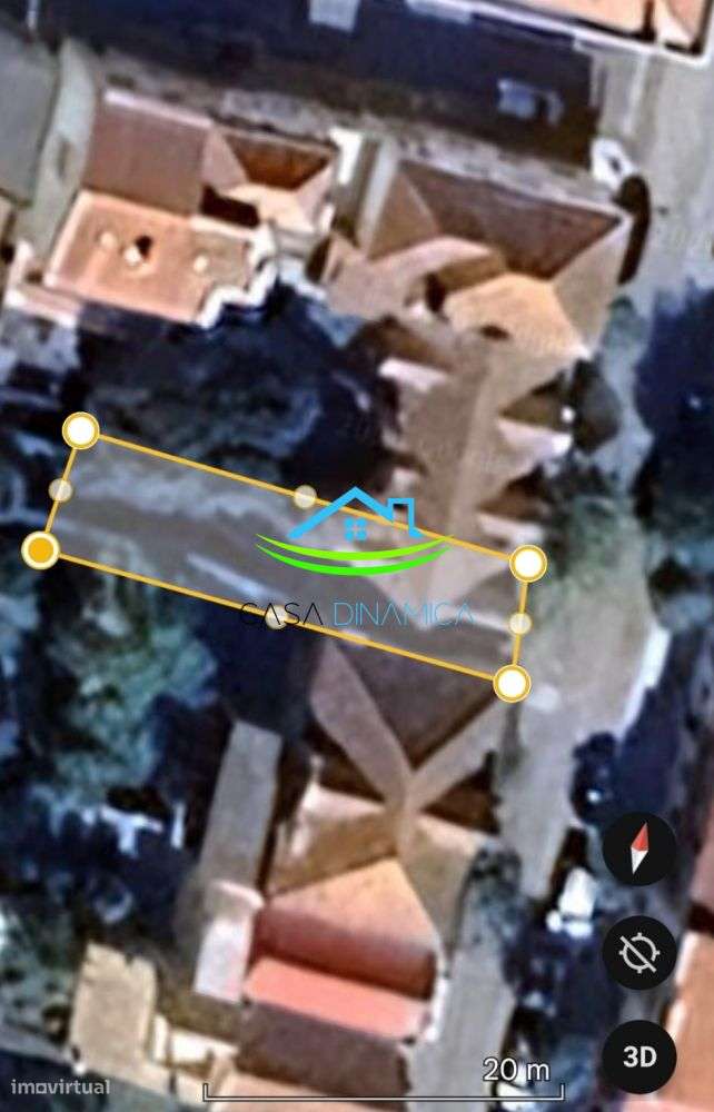 Moradia para recuperar, com projeto para T4 no Centro da Figueira da F - Grande imagem: 4/45