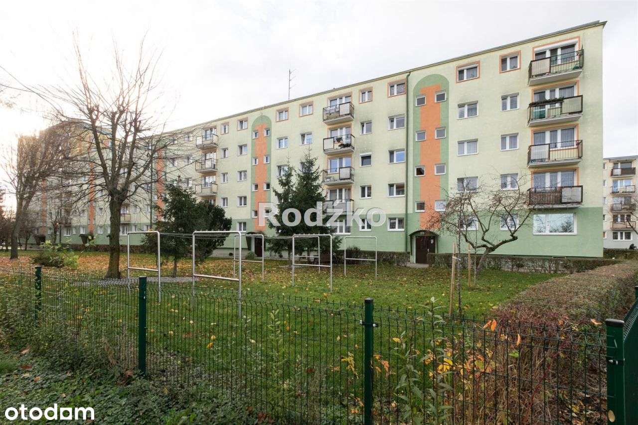 M-3 w bloku, pokoje nieprzejściowe.-13