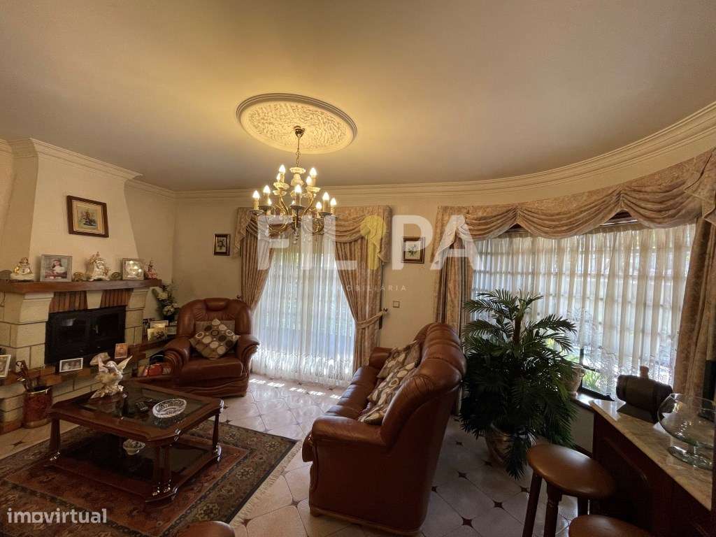 Moradia V4 Em Baguim do Monte - Grande imagem: 4/24