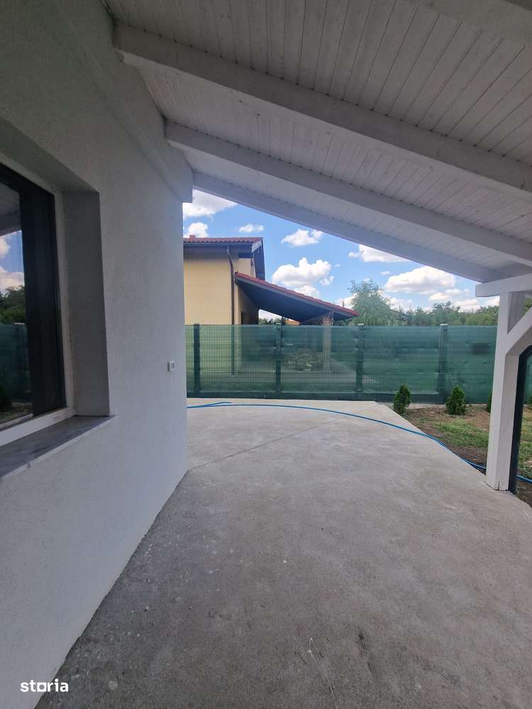 360IMOBILIARE propune spre vânzare o casă individuală în Giarmata Vii - Imagine principală: 4/11