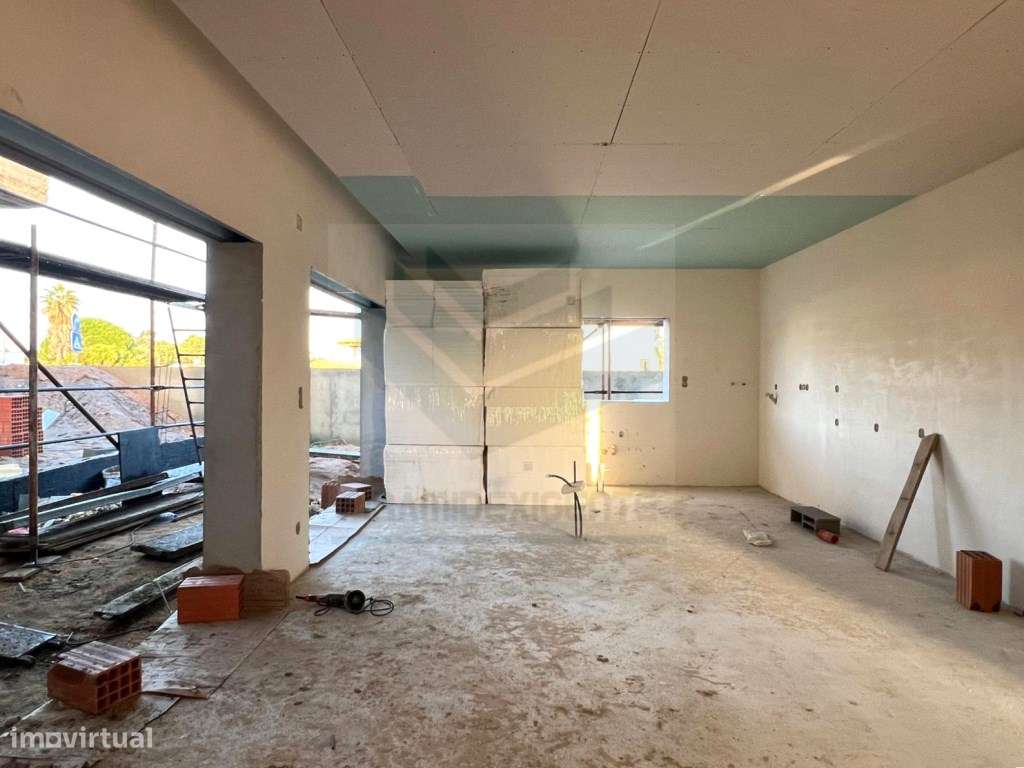 Moradia Isolada Urbanização Nova, 2 min. do Centro Moita - Grande imagem: 5/21