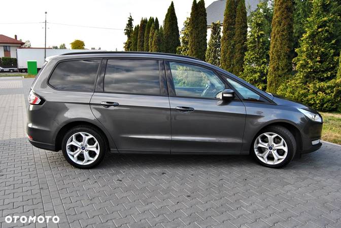 Ford Galaxy 2.0 TDCi Titanium - 24