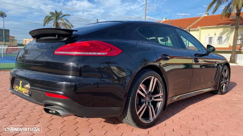 Porsche Panamera 4 Edition PDK - 4