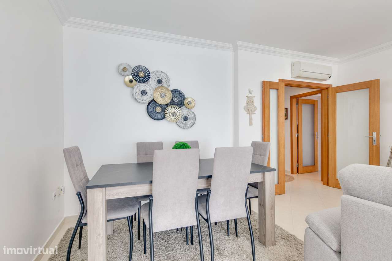 APARTAMENTO T2 | SUÍTE | LUGAR DE ESTACIONAMENTO | VIALONGA-9