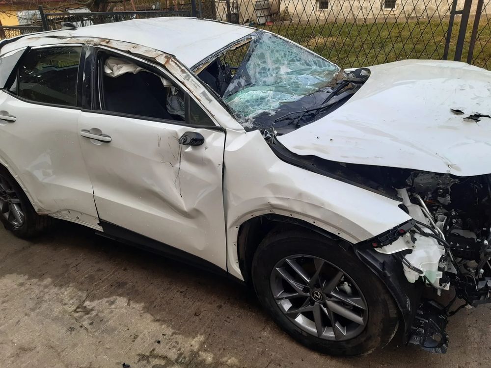 Lexus LBX 1.5 Hybrid 2025