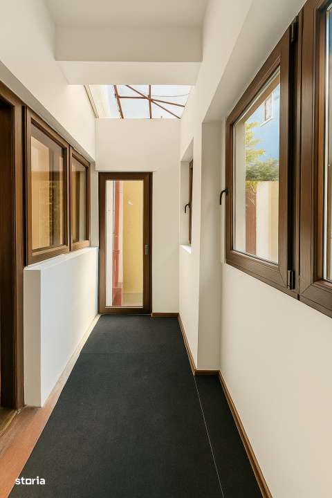 Refugiu interbelic cu 3 camere - 90 mp utili - Curte interioara-11