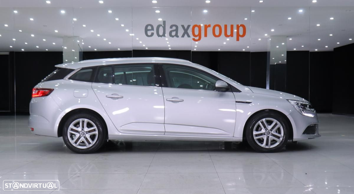 Renault Mégane Sport Tourer 1.5 dCi Zen - 2